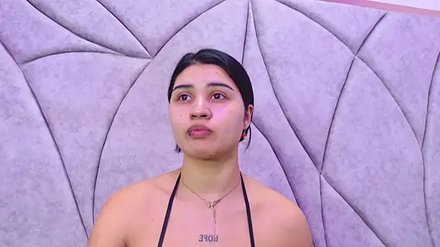 venusowen  online show from November 9, 11:19 am