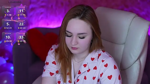 LovelyBell online show from February 19, 7:15 am