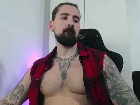 MateoHunk online show from December 15, 6:45 pm