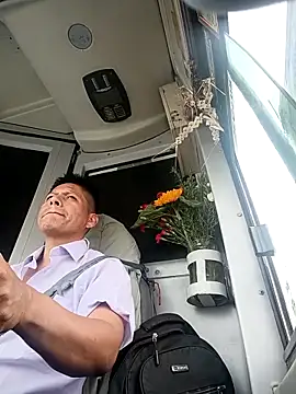 alexchir4 online show from November 5, 7:03 pm