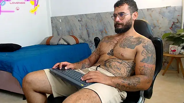 hanz col online show from November 12, 2:12 am