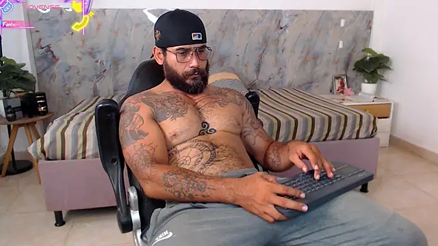 hanz col online show from March 24, 10:59 pm