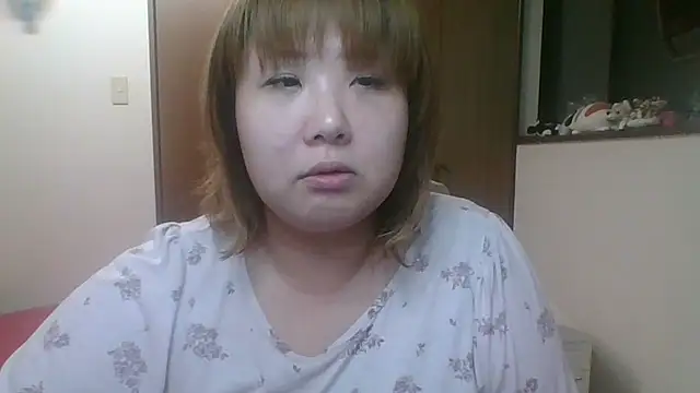 Snapshot of SAKU-RA-chan chatting on October 1, 2:34 pm SAKU-RA-chan online show from October 1, 2:34 pm