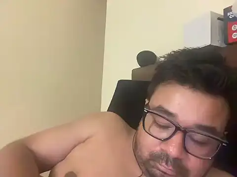 coolboy6566 online show from June 6, 7:29 pm