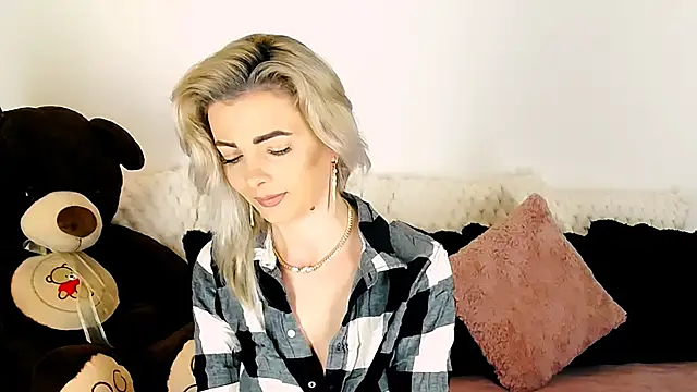 Aly girl1 online show from January 18, 1:37 pm