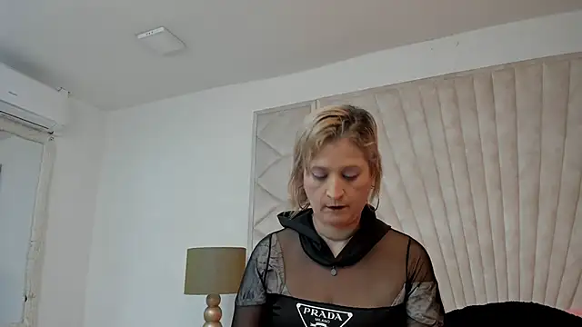 Jade squirtt online show from September 19, 11:11 am