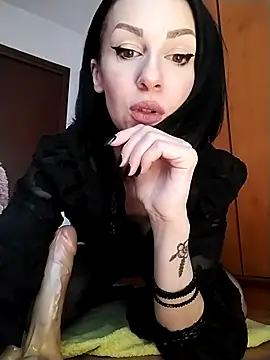 Snapshot of dahlia_82 chatting on February 26, 9:19 am dahlia 82 online show from February 26, 9:19 am