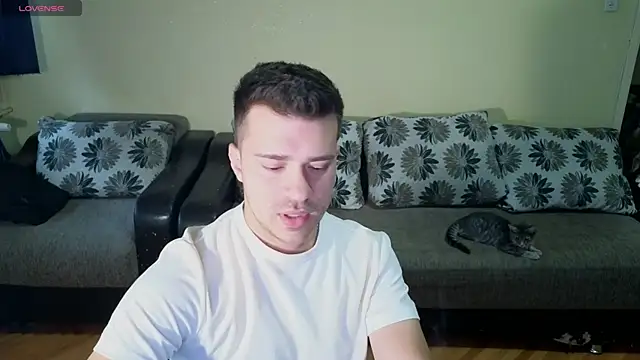 JohnnyStepBro online show from September 17, 9:44 am