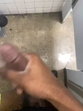 Snapshot of zeekBbc chatting on January 11, 8:54 pm zeekBbc online show from January 11, 8:54 pm