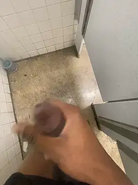 Snapshot of zeekBbc chatting on January 20, 6:32 pm zeekBbc online show from January 20, 6:32 pm