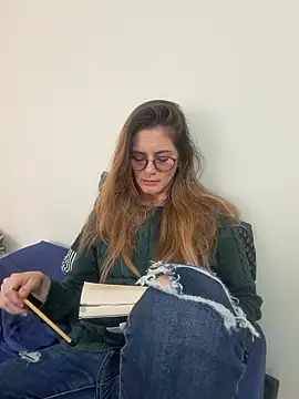 Hanny 24 online show from February 6, 8:02 pm