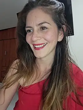 Snapshot of Hanny_24 chatting on February 15, 12:07 am Hanny 24 online show from February 15, 12:07 am