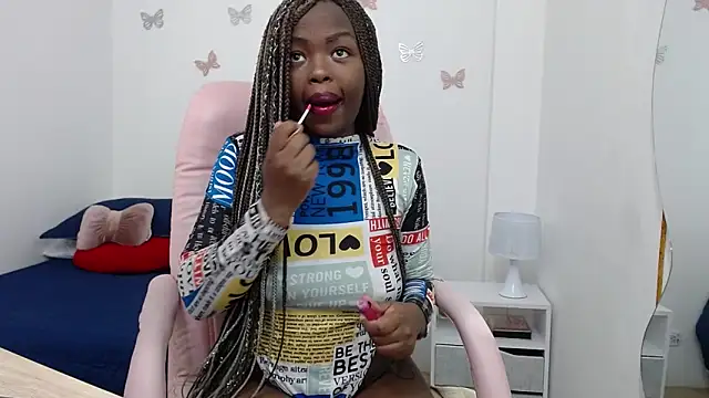  Zooee online show from January 4, 11:43 am