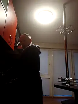 X46x online show from February 22, 5:30 am