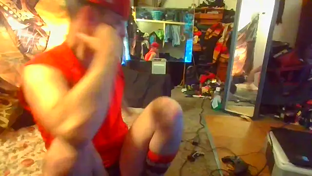 Snapshot of slinginbigD chatting on December 31, 2:03 pm slinginbigD online show from December 31, 2:03 pm