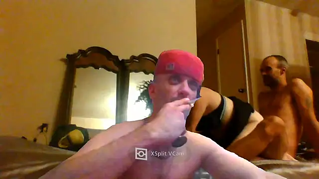 Snapshot of slinginbigD chatting on January 28, 9:41 am slinginbigD online show from January 28, 9:41 am