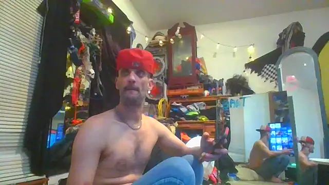 Snapshot of slinginbigD chatting on January 31, 8:22 am slinginbigD online show from January 31, 8:22 am