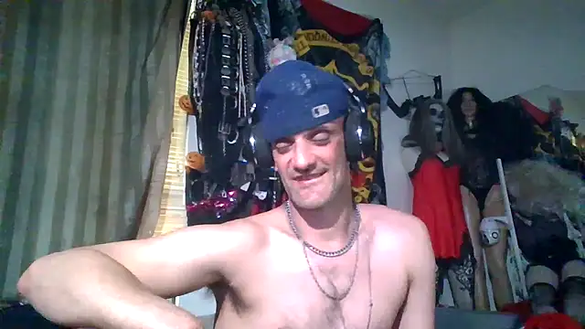 slinginbigD online show from March 3, 8:59 pm