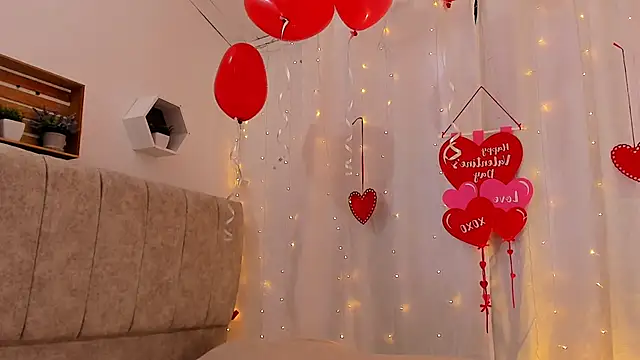 Little Ivy online show from February 18, 7:19 pm