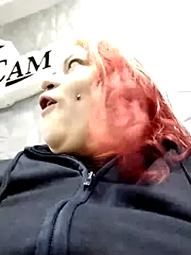 Bruja  Scarlata online show from December 18, 10:21 am