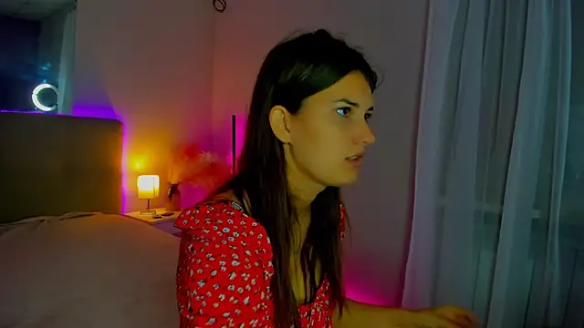 Laura Leee online show from September 11, 5:29 am