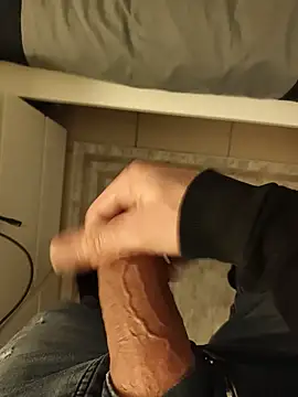 casper0303 online show from January 9, 11:14 am