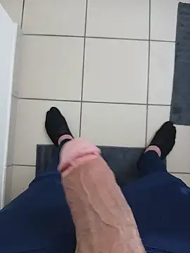 casper0303 online show from March 1, 11:23 am