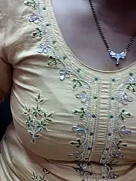 Urmila bhabhii online show from March 10, 8:48 am