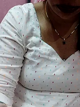 Urmila bhabhii online show from March 18, 2:37 pm