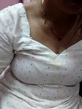 Urmila bhabhii online show from March 19, 3:29 pm