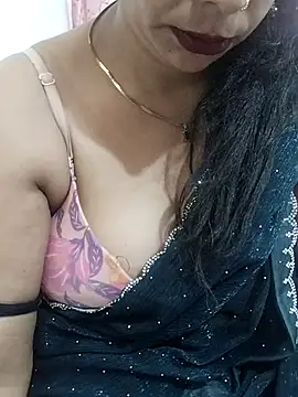 Urmila bhabhii online show from April 25, 3:09 am