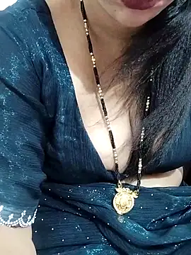 Urmila bhabhii online show from June 17, 2:58 am