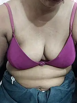 Urmila bhabhii online show from June 20, 3:20 am