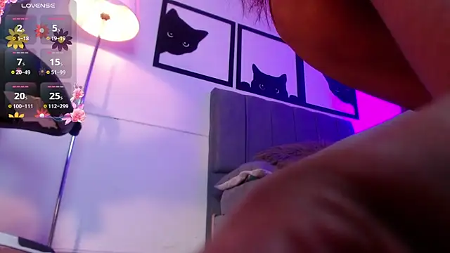 VictoriaMontero30000 online show from March 21, 10:06 pm