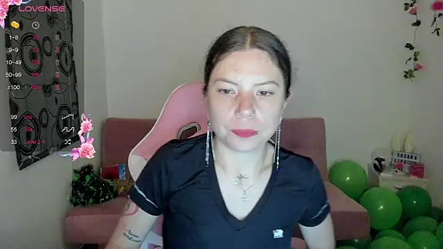 Snapshot of Susana_garcia_ chatting on December 9, 11:45 pm Susana garcia  online show from December 9, 11:45 pm