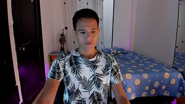 Snapshot of alessandro_wizard chatting on March 4, 2:53 pm alessandro wizard online show from March 4, 2:53 pm