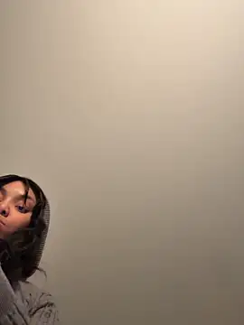 butterflybootyy online show from March 2, 6:16 am