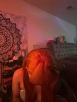 butterflybootyy online show from October 13, 12:27 pm