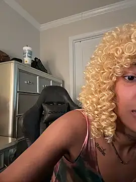 butterflybootyy online show from December 20, 12:56 pm