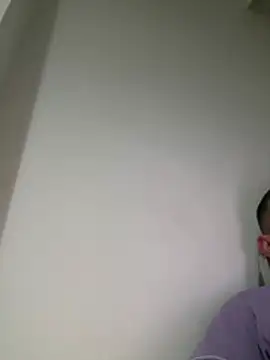 Snapshot of Hakan2133 chatting on February 24, 7:12 pm Hakan2133 online show from February 24, 7:12 pm