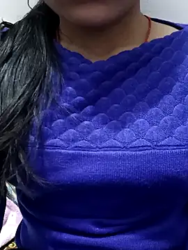 Snapshot of Riyu_05 chatting on December 14, 10:34 am Riyu 05 online show from December 14, 10:34 am