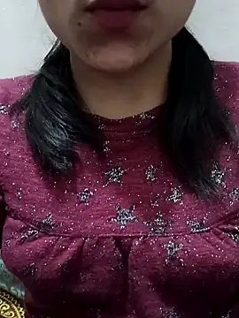 Snapshot of Riyu_05 chatting on December 23, 9:49 am Riyu 05 online show from December 23, 9:49 am