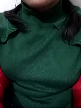 Snapshot of Riyu_05 chatting on December 27, 6:24 am Riyu 05 online show from December 27, 6:24 am