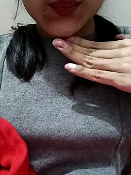 Snapshot of Riyu_05 chatting on December 31, 10:26 am Riyu 05 online show from December 31, 10:26 am