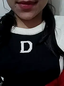 Snapshot of Riyu_05 chatting on January 2, 6:40 am Riyu 05 online show from January 2, 6:40 am