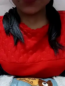 Snapshot of Riyu_05 chatting on January 7, 7:42 am Riyu 05 online show from January 7, 7:42 am