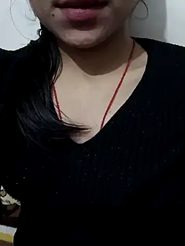 Snapshot of Riyu_05 chatting on January 8, 7:34 am Riyu 05 online show from January 8, 7:34 am