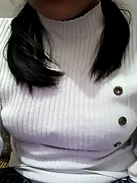 Snapshot of Riyu_05 chatting on January 21, 9:46 am Riyu 05 online show from January 21, 9:46 am