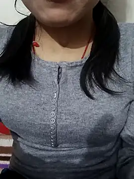 Snapshot of Riyu_05 chatting on January 24, 7:08 am Riyu 05 online show from January 24, 7:08 am