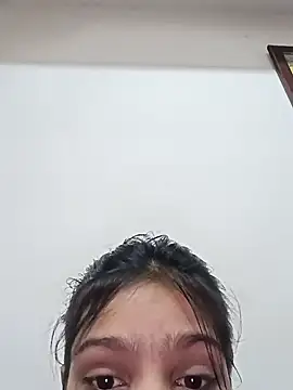 Snapshot of Riyu_05 chatting on February 4, 6:36 am Riyu 05 online show from February 4, 6:36 am